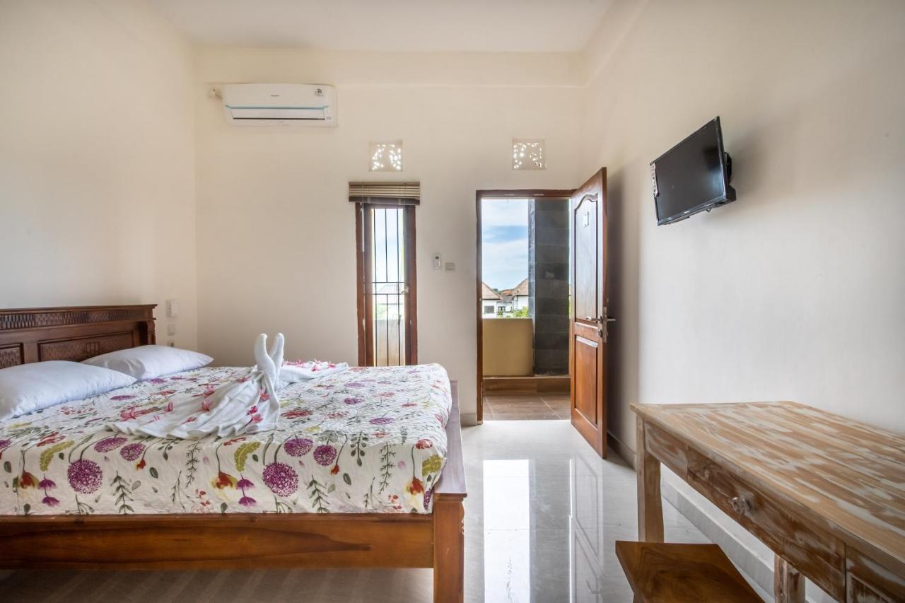 Lavanda Guesthouse/Homestay Джимбаран Екстер'єр фото